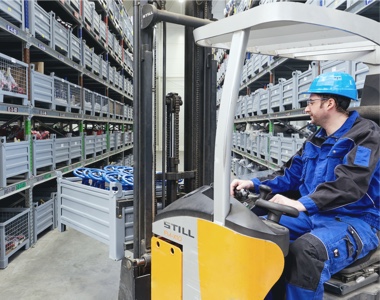 Trustworthy partner with warehouses and production